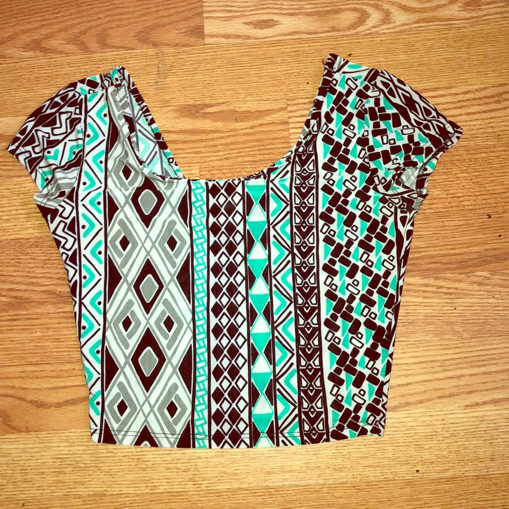 Crop top